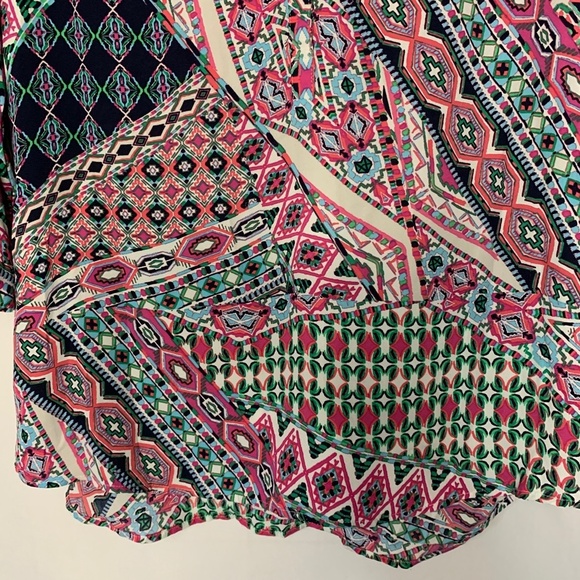 Van Heusen Womens Shirt Size Small Petite Multi Color Pink Button Sleeves Cruise - Picture 3 of 11